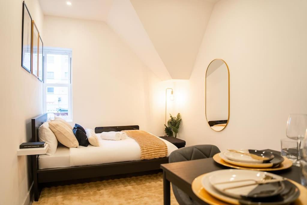 Five Star Boutique Studio Flat In Лондон Екстер'єр фото